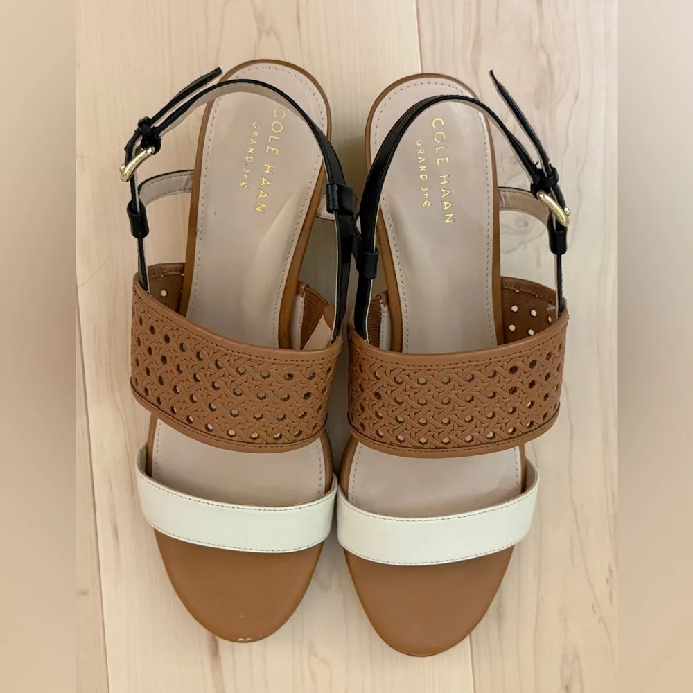 Cole Haan Annabelle Grand 360 Tan, Black & White Wedge Sandals Shoe; Size 7 1/2B - Picture 13 of 13